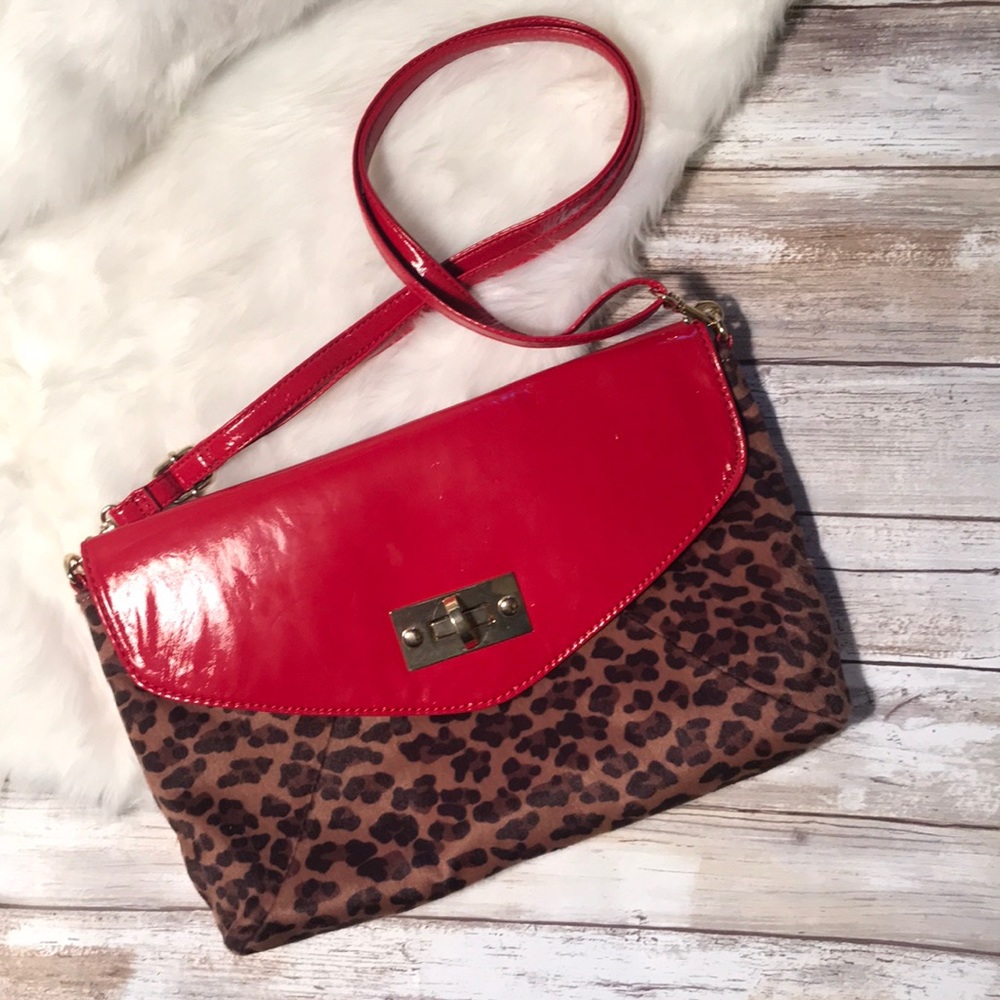 NWOT Apt 9 Red and Cheetah Print Purse.